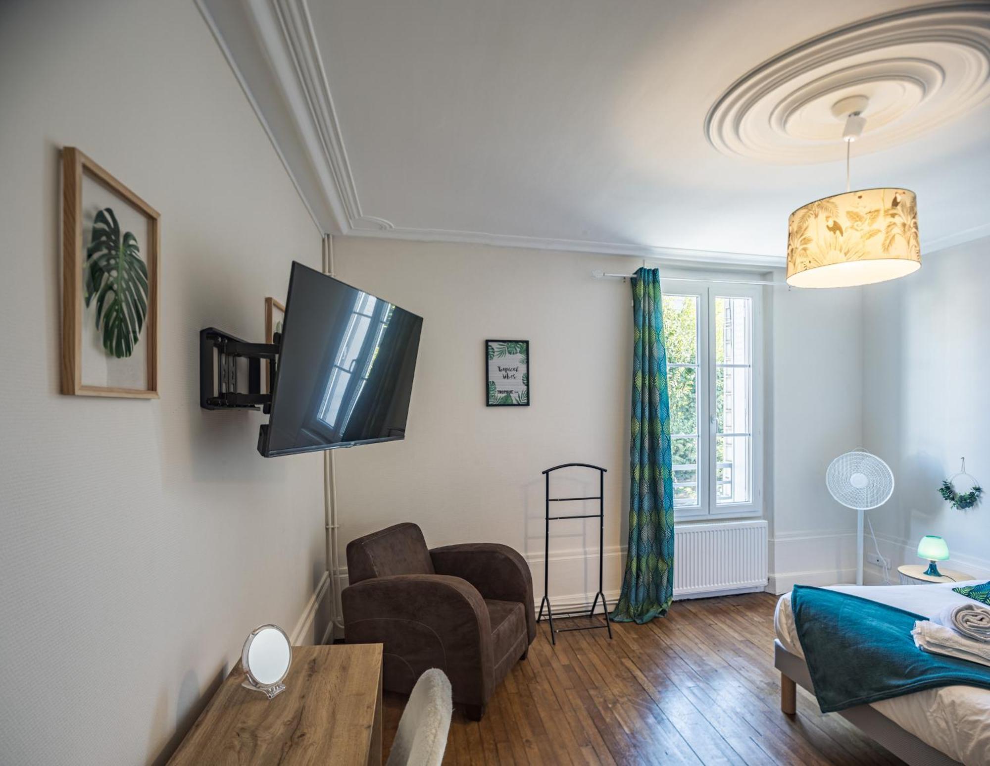 Maison Du Bonheur - Terrasse - Stationnement Facile - Proche Hypercentre Appartement